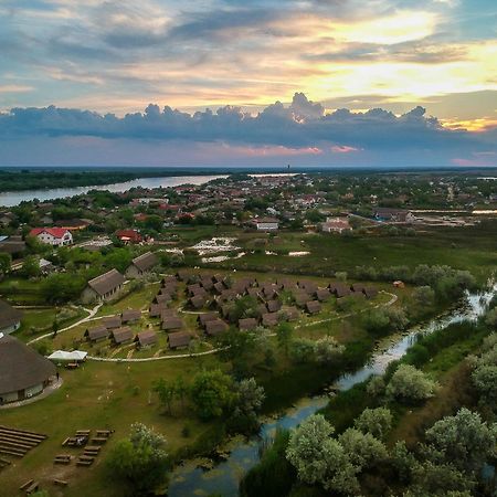 Hotel Dolphin Camping Sfântu Gheorghe Zewnętrze zdjęcie