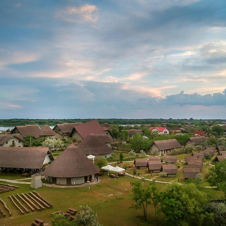 Hotel Dolphin Camping Sfântu Gheorghe Zewnętrze zdjęcie