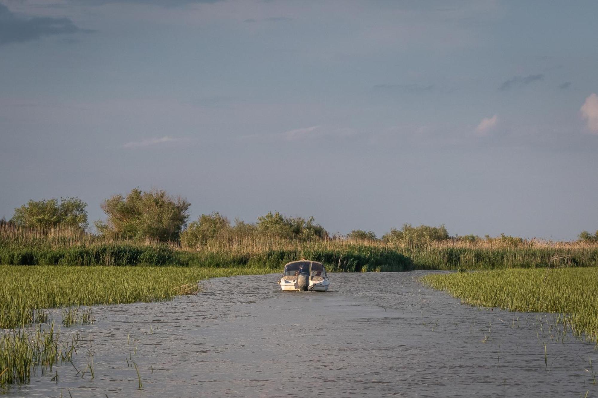 Hotel Dolphin Camping Sfântu Gheorghe Zewnętrze zdjęcie