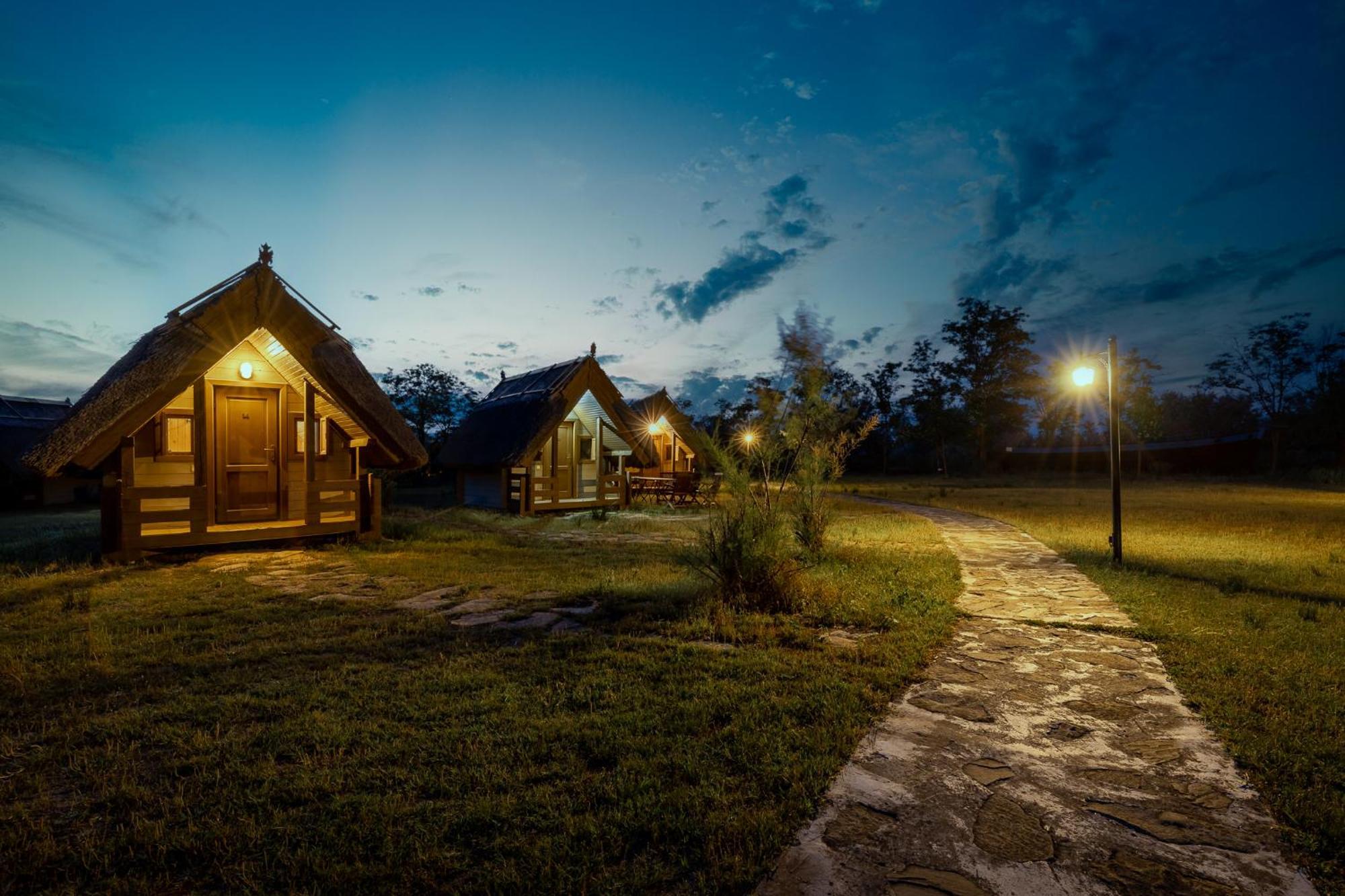 Dolphin Camping Sfântu Gheorghe Zewnętrze zdjęcie
